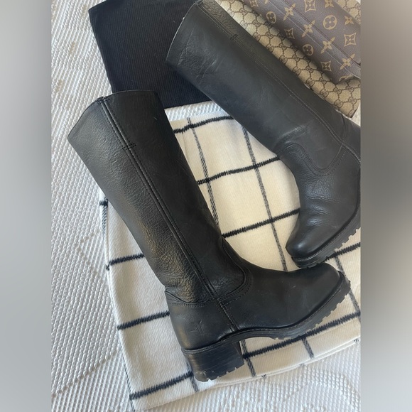 FRYE | Lug Campus Boots 14G - Picture 3 of 8